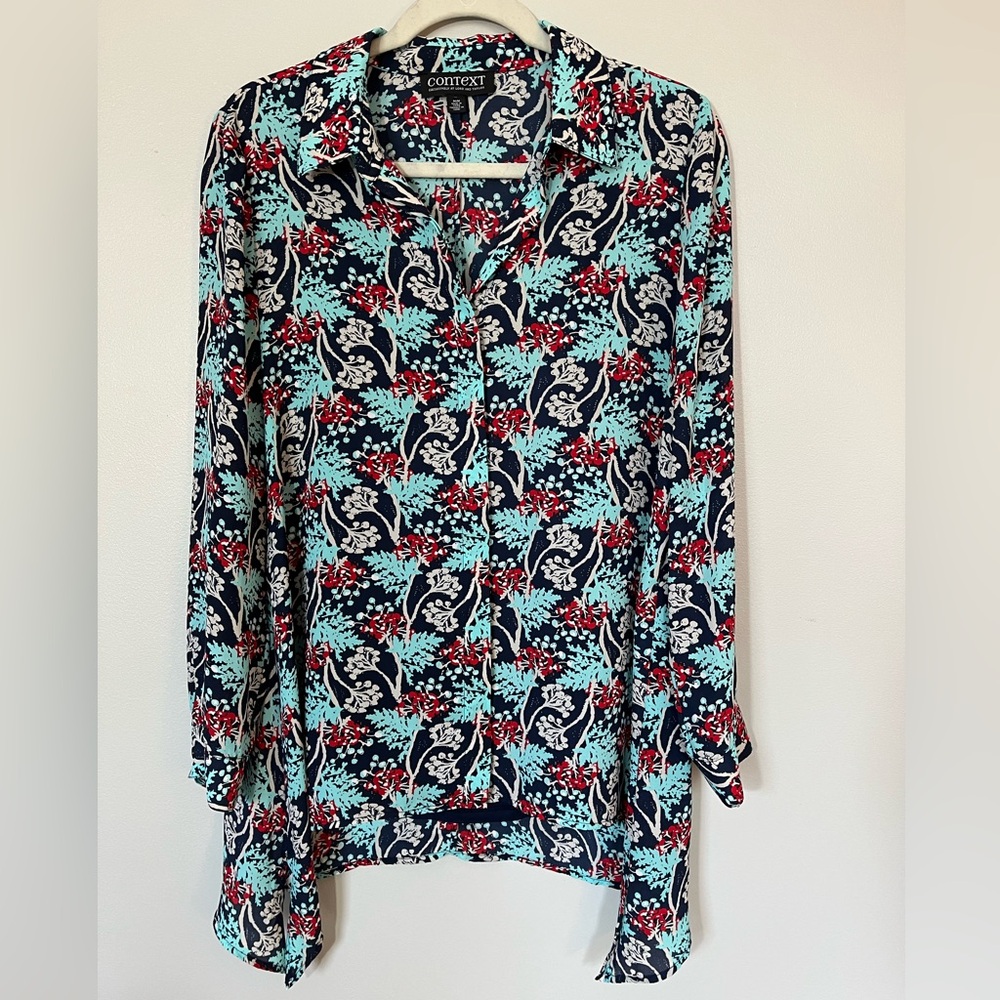 Context from Lord and Taylor Women’s Handkerchief Hem Floral Blouse Size M